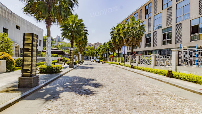 南湖山庄外景图