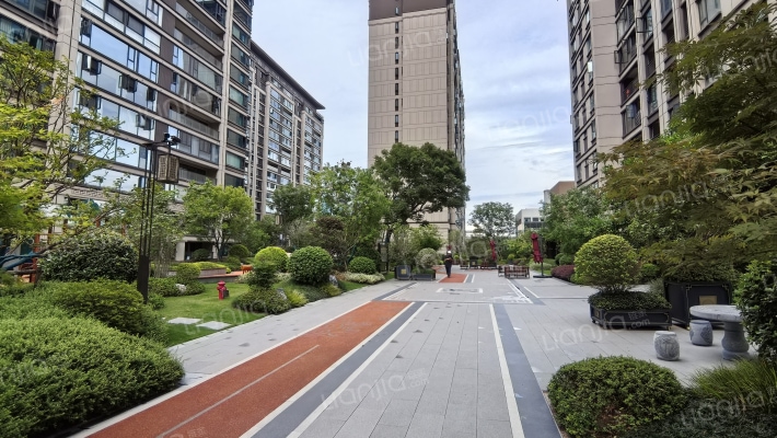 建发玖洲和玺外景图