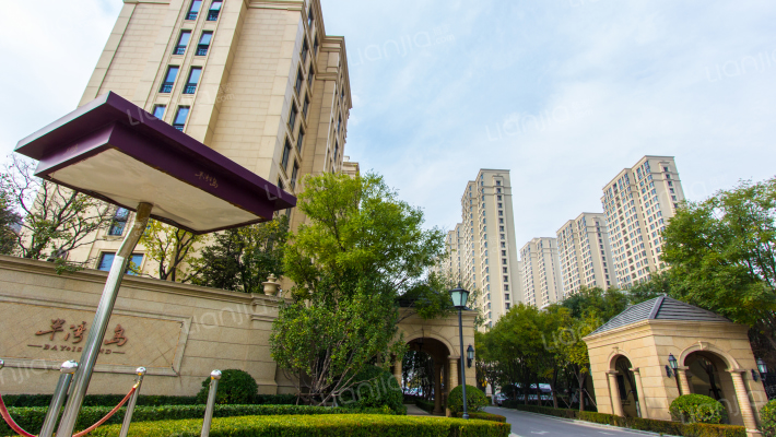 融创半湾半岛外景图