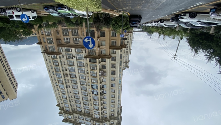 青山绿水东区外景图