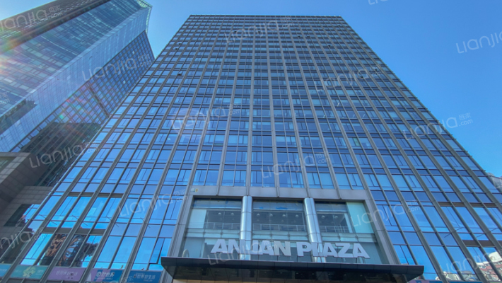 安联大厦外景图