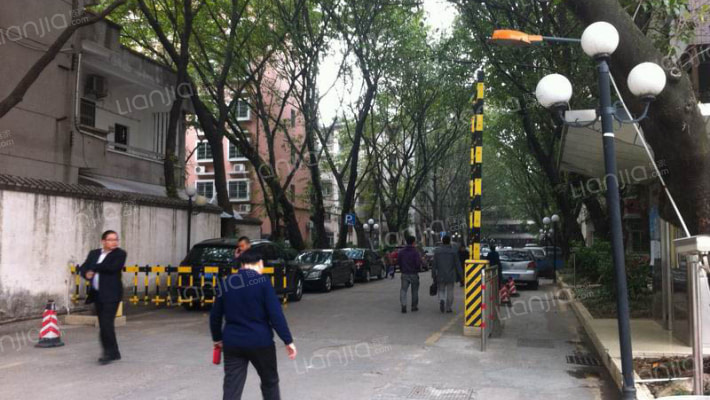 一七七医院宿舍外景图