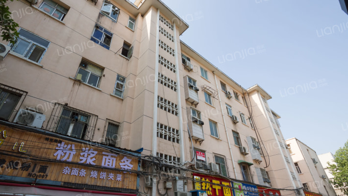 纬五路49号院外景图