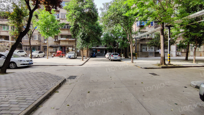 西整团结小区外景图