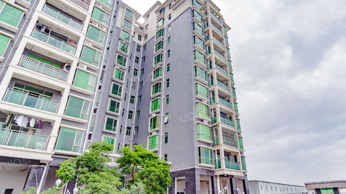 新俊湖苑外景图