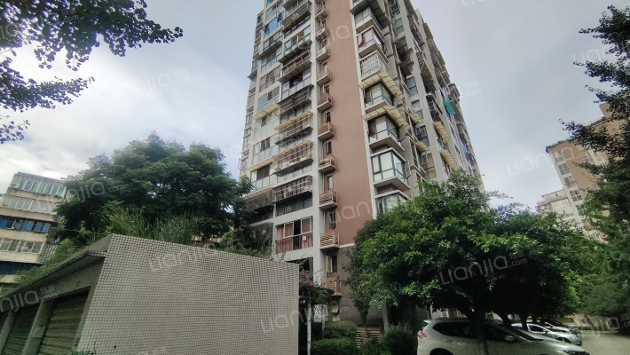 东安公寓外景图