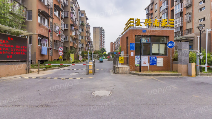 复兴南苑外景图