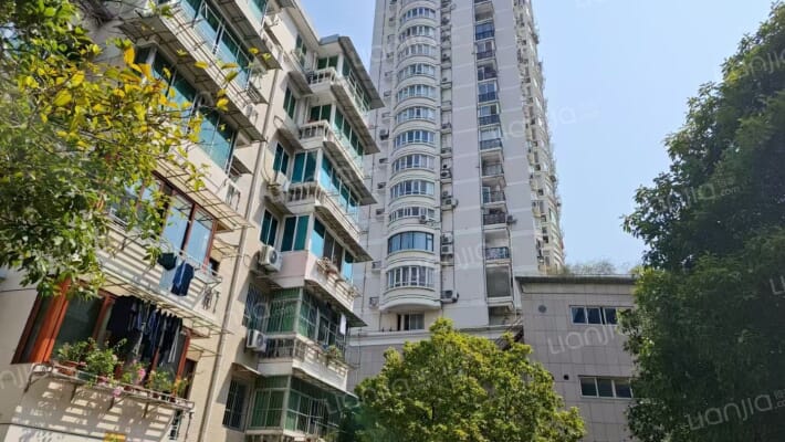 富春花园外景图