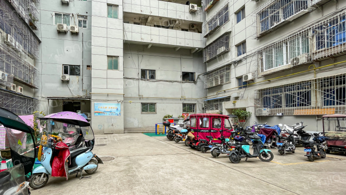 出版社家属院外景图