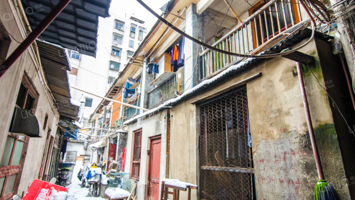 登隆街社区外景图