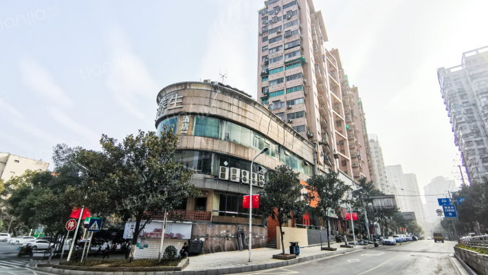 长远大厦外景图