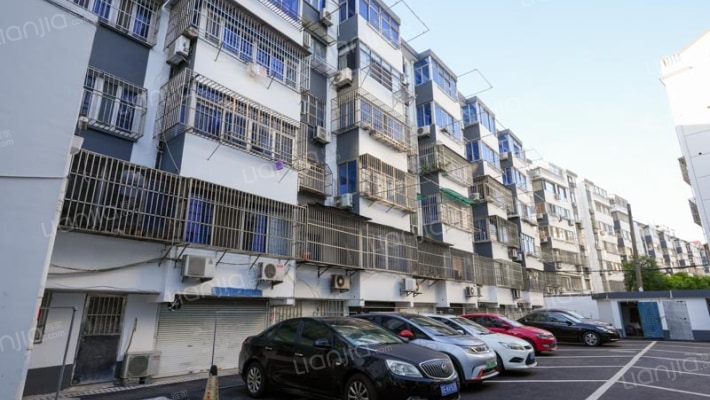 东港街16号外景图