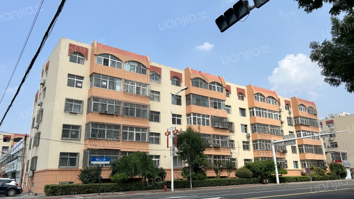 新民小区外景图