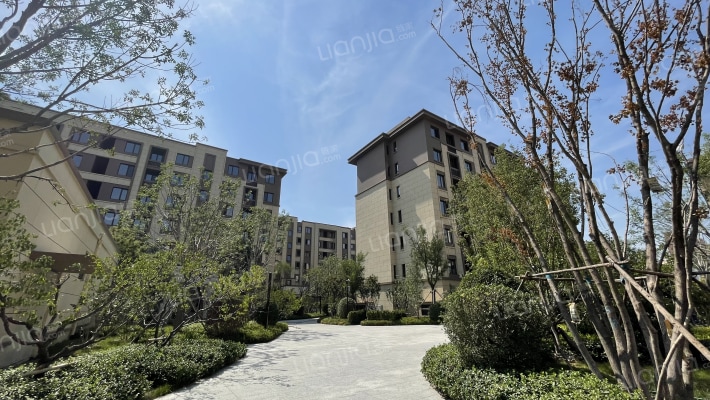 联发锦里外景图