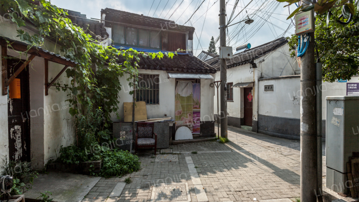 倪家弄外景图