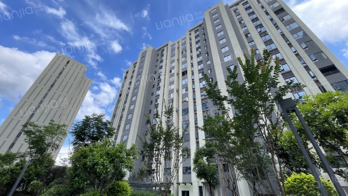 华远金科空港国际城外景图