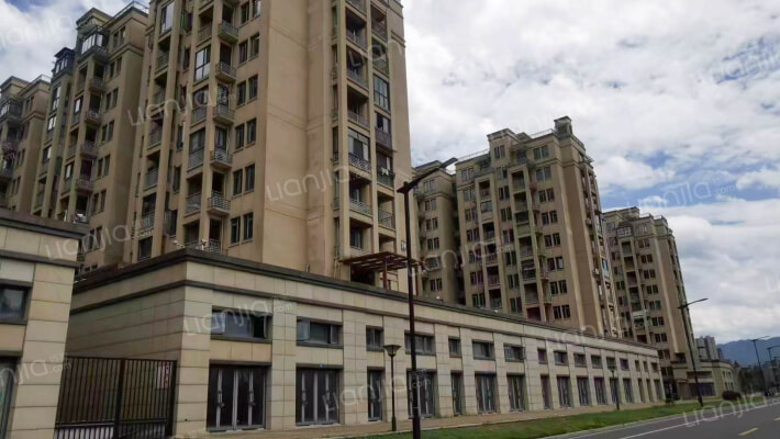 窄溪新苑B区外景图