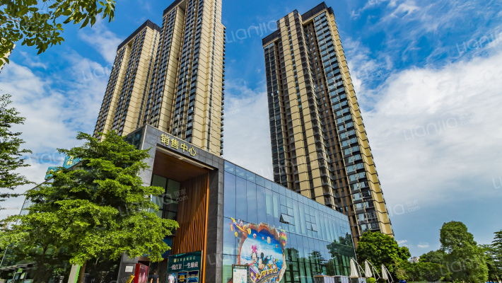 万科金域滨江一期外景图