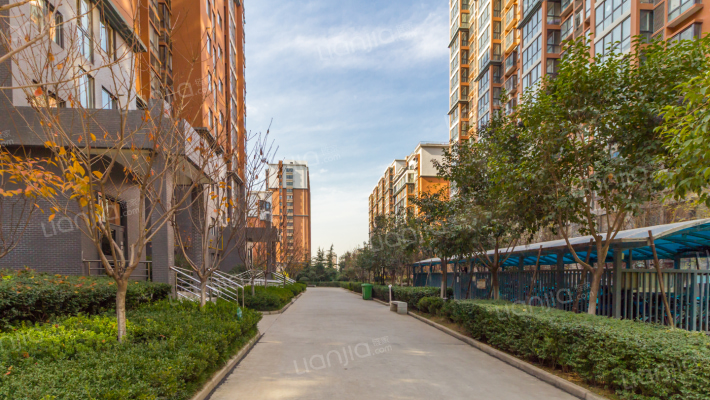 天赐颐府外景图