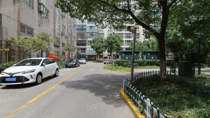 舜川公寓外景图