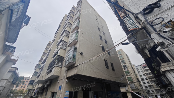 上宝花园外景图