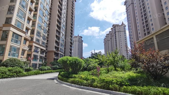 南岭新园B区外景图