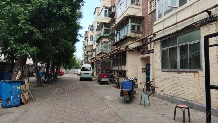 毛条厂路外景图