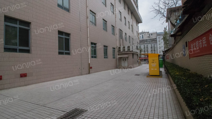 郦景豪庭外景图