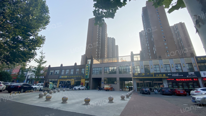 金源新城外景图