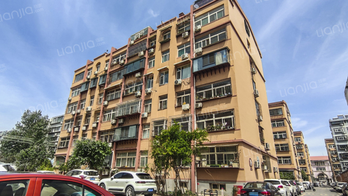 洪家楼过街楼外景图