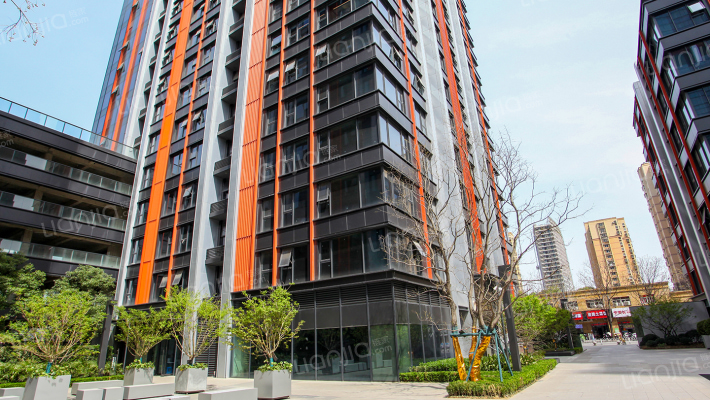 世茂璀璨睿湾外景图