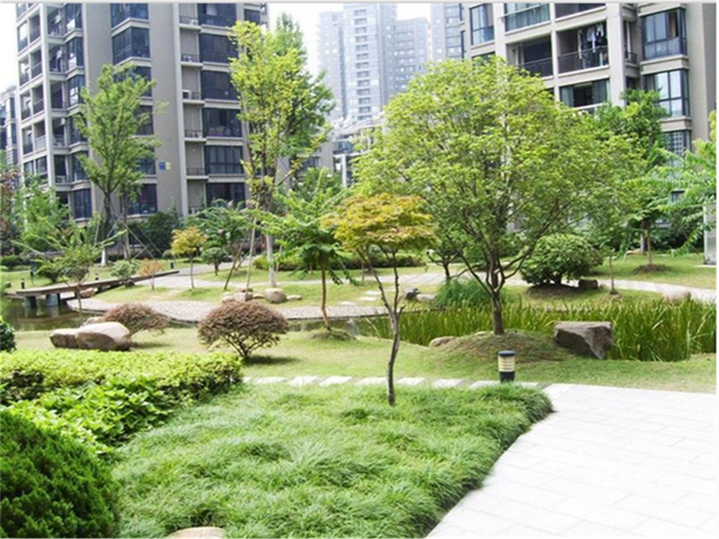 Linjiang Garden compound photo 34