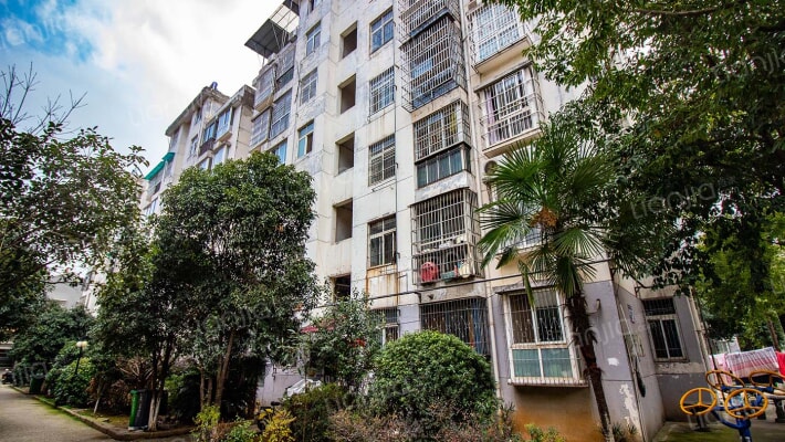 缤纷晴川小区外景图