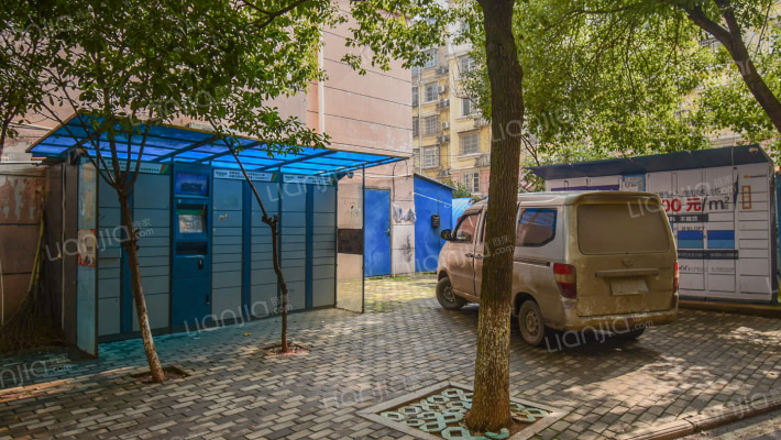 凤凰花园东区外景图