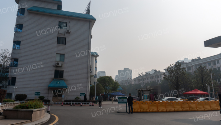 马王堆医院宿舍外景图