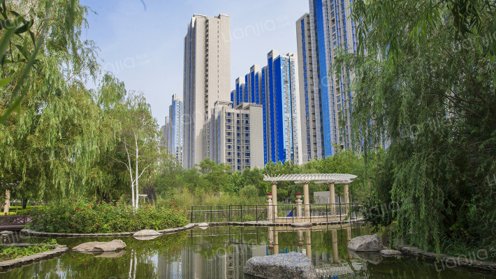 京贸国际城外景图