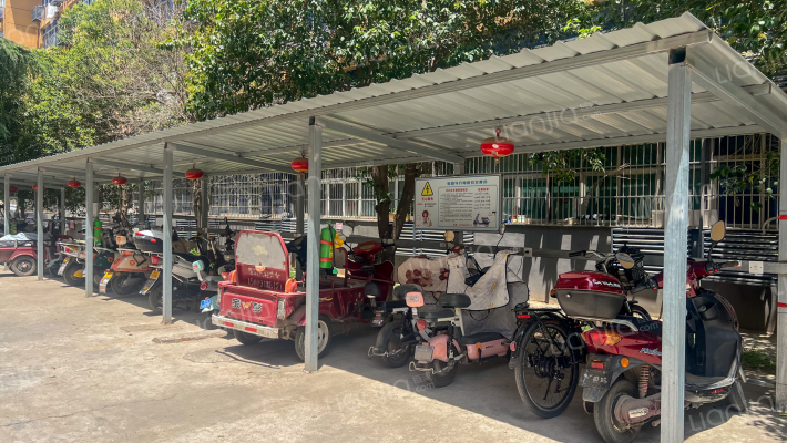 西安正合锻压厂居民小区外景图