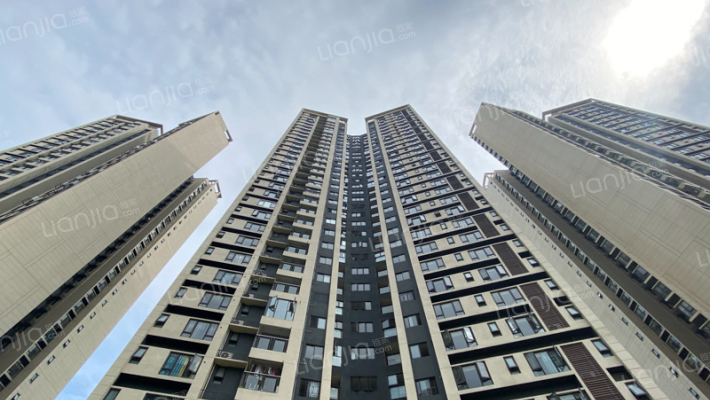 美的中交翰诚外景图