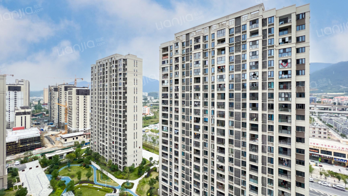 世茂云图外景图