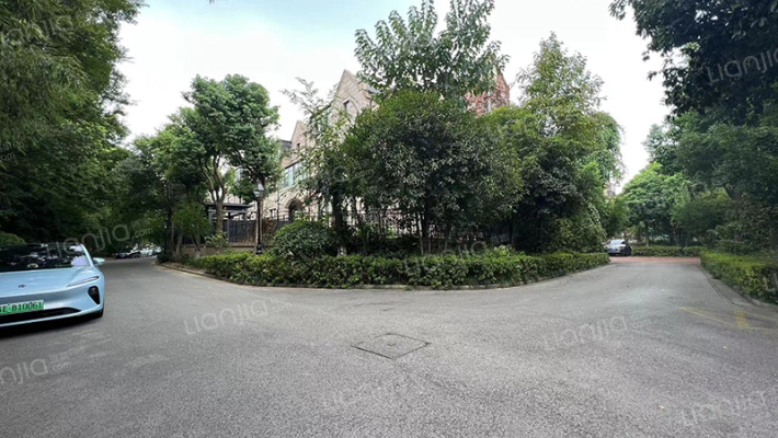 尚湖山庄外景图