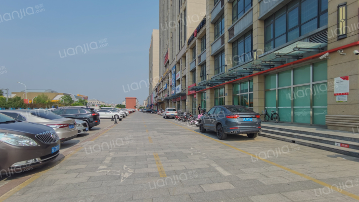 华德广场外景图