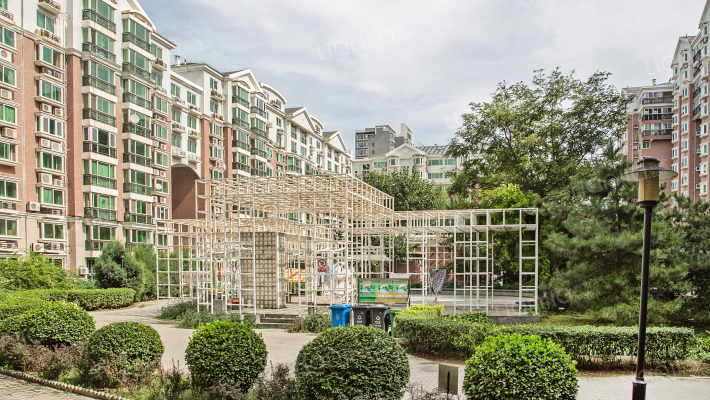 CBD总部公寓一期外景图