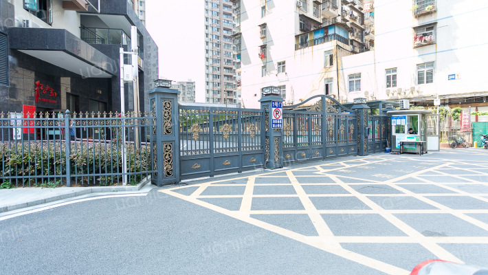 沿河大道外景图