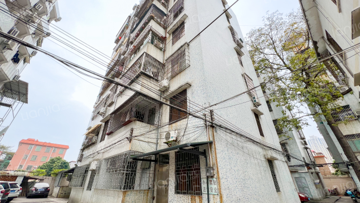 九江中学宿舍外景图