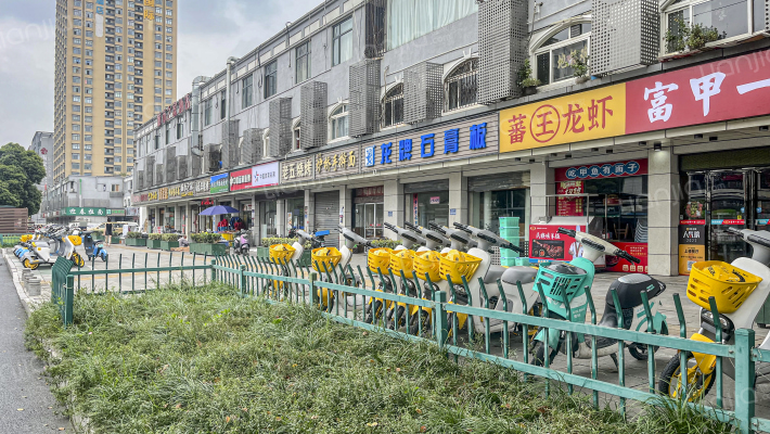 宝文国际装饰广场外景图