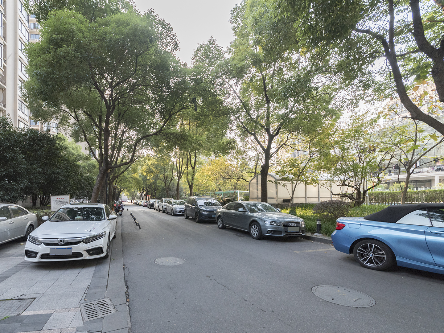Linjiang Garden compound photo 19