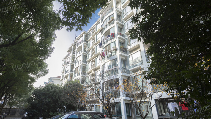 古龙公寓外景图