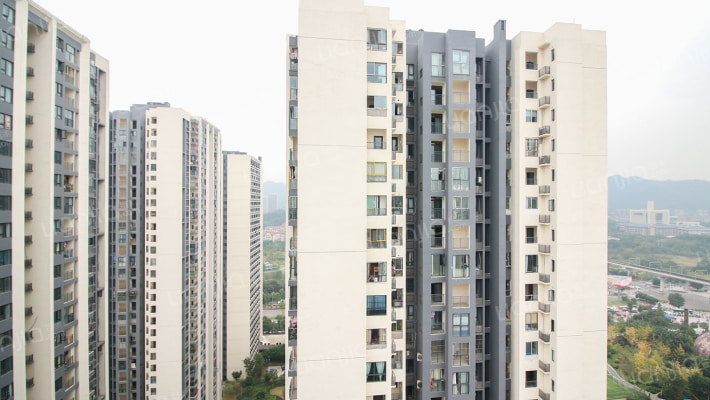 富力城地壹站外景图