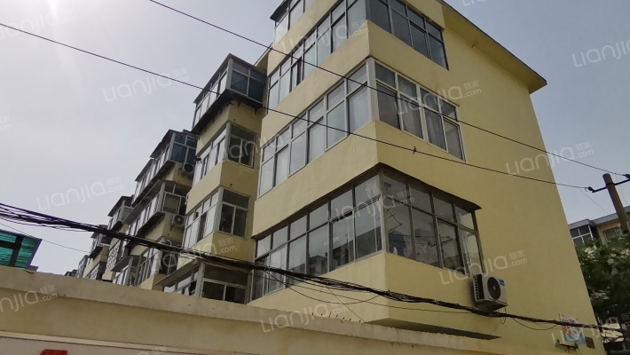 电大街66-64号外景图