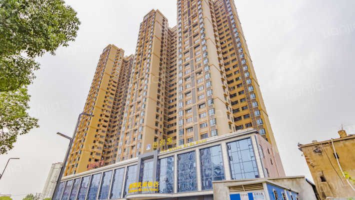 紫轩时代广场外景图